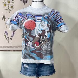 Vintage 90s Looney Tunes Space Jam Taz Bugs Daffy Wile E. Coyote AOP T-Shirt S
